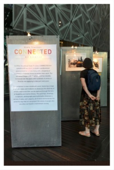 connected art post 8